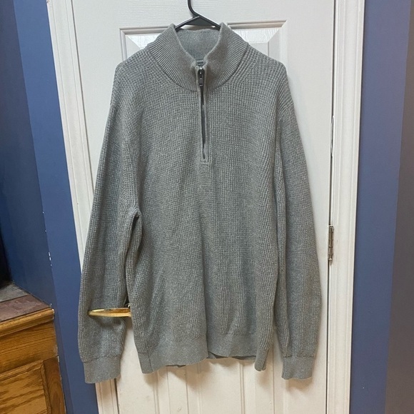 GAP Waffle Men’s Stitch Quarter Zip Mockneck Gray Sweater - XL. - Picture 1 of 8